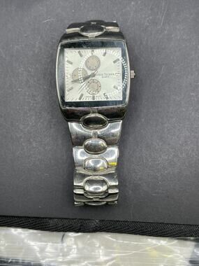 Vtg Suisse Technik Men's Watch Silver Tone Metal Link Bracelet Band 35mm